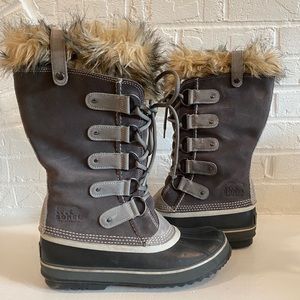 Sorel Joan of Arc Women’s Winter snow boots
